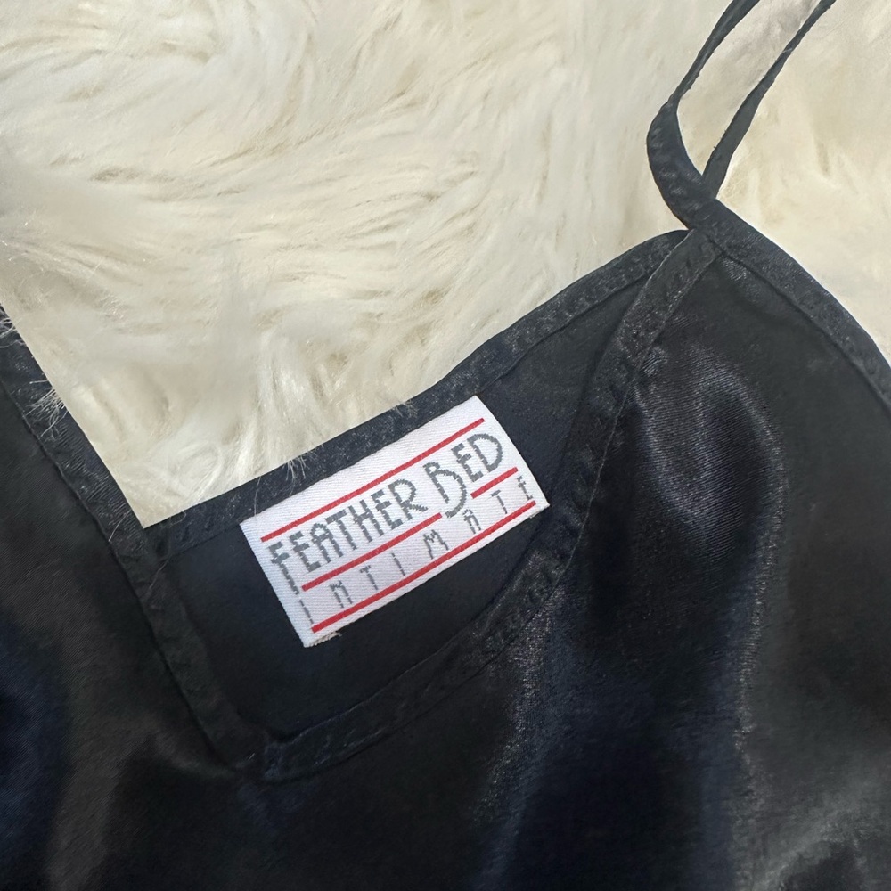 Vintage Feather Bed Intimate Elegant Black Lace Trim Satin Chemise - Picture 3 of 4